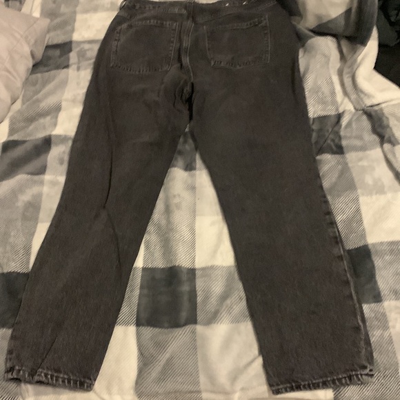 Black - Picture 5 of 5